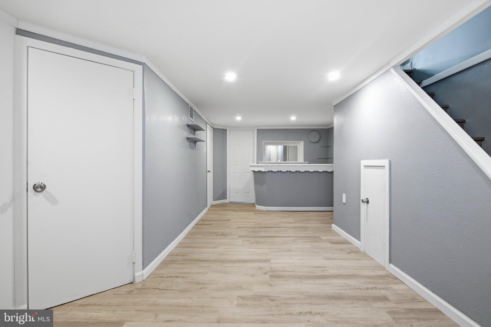 151 Alverstone Road Clifton Heights, PA 19018 - Photo 27 of 33 Bright and airy versatile space.