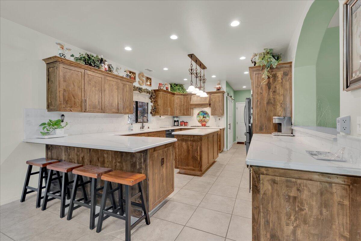32815 Riverside Drive Springville, CA 93265 - Photo 31 of 84 Kitchen