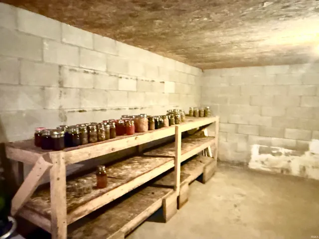 $775,000 | 9100 South Us Highway, Muncie, IN 47302