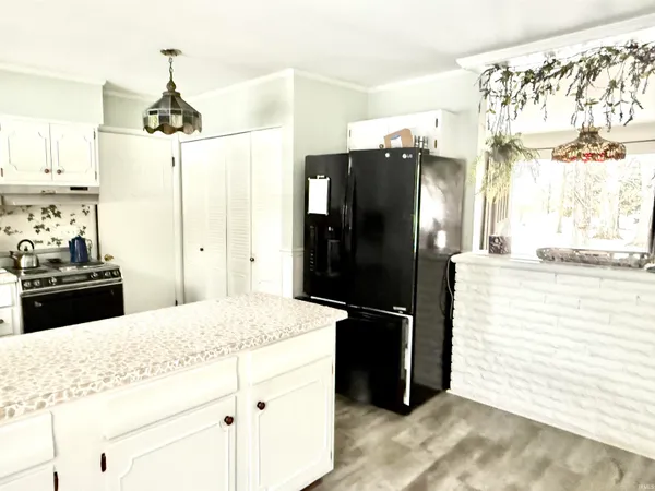 $775,000 | 9100 South Us Highway, Muncie, IN 47302