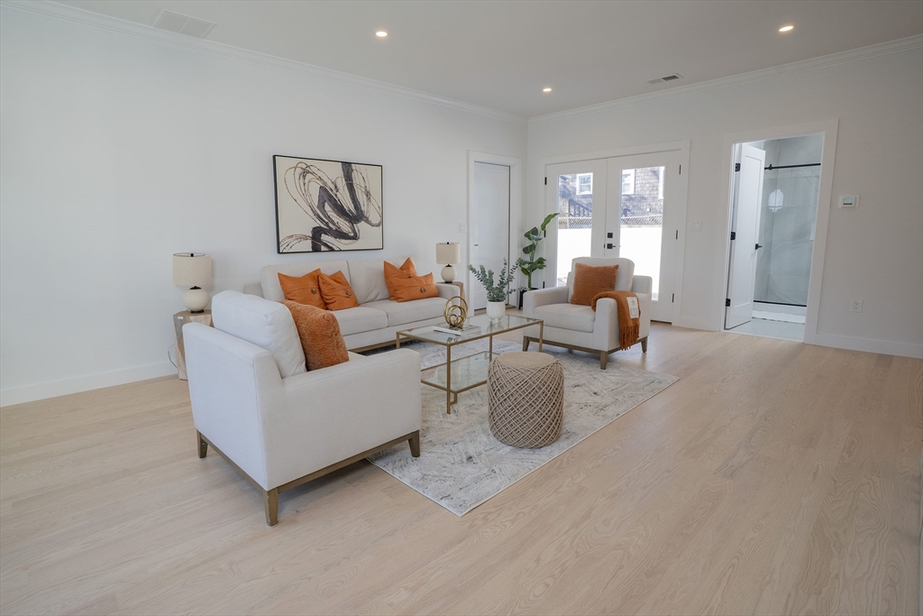 24 Palmetto Street Saugus, MA 01906 - Photo 14 of 37 a living room with furniture
