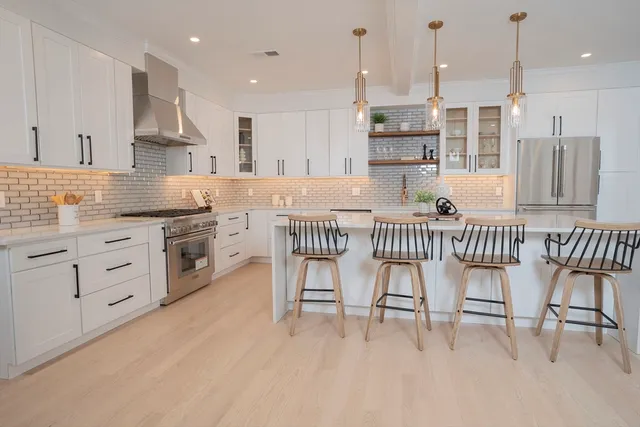 $1,299,999 | 24 Palmetto Street, Saugus, MA 01906