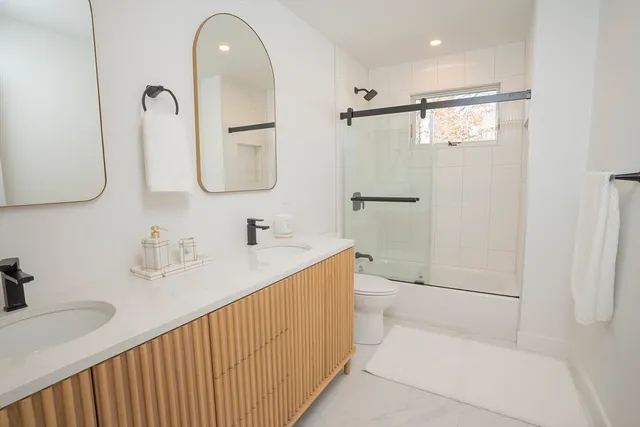 $1,299,999 | 24 Palmetto Street, Saugus, MA 01906