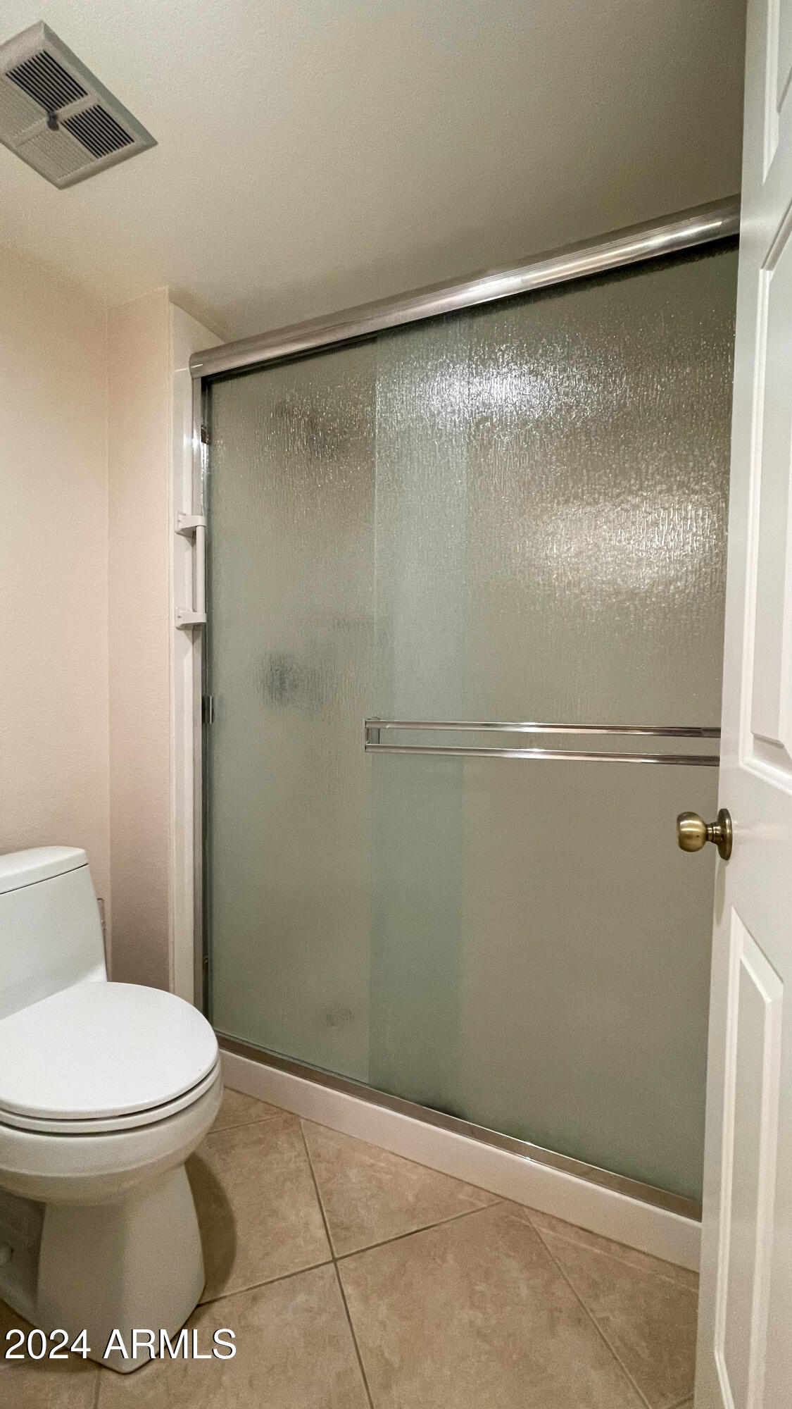 4303 East Cactus Road, Unit 128 Phoenix, AZ 85032 - Photo 10 of 15 john bath 3