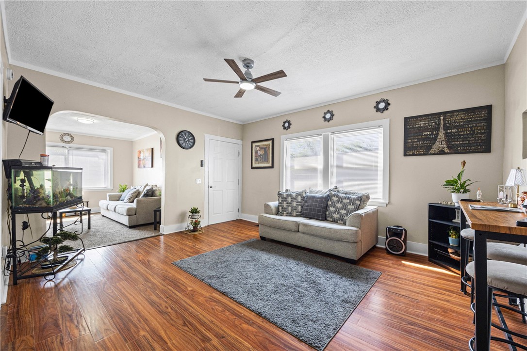 193 Myrtle Street Rochester, NY 14606 - Photo 5 of 21