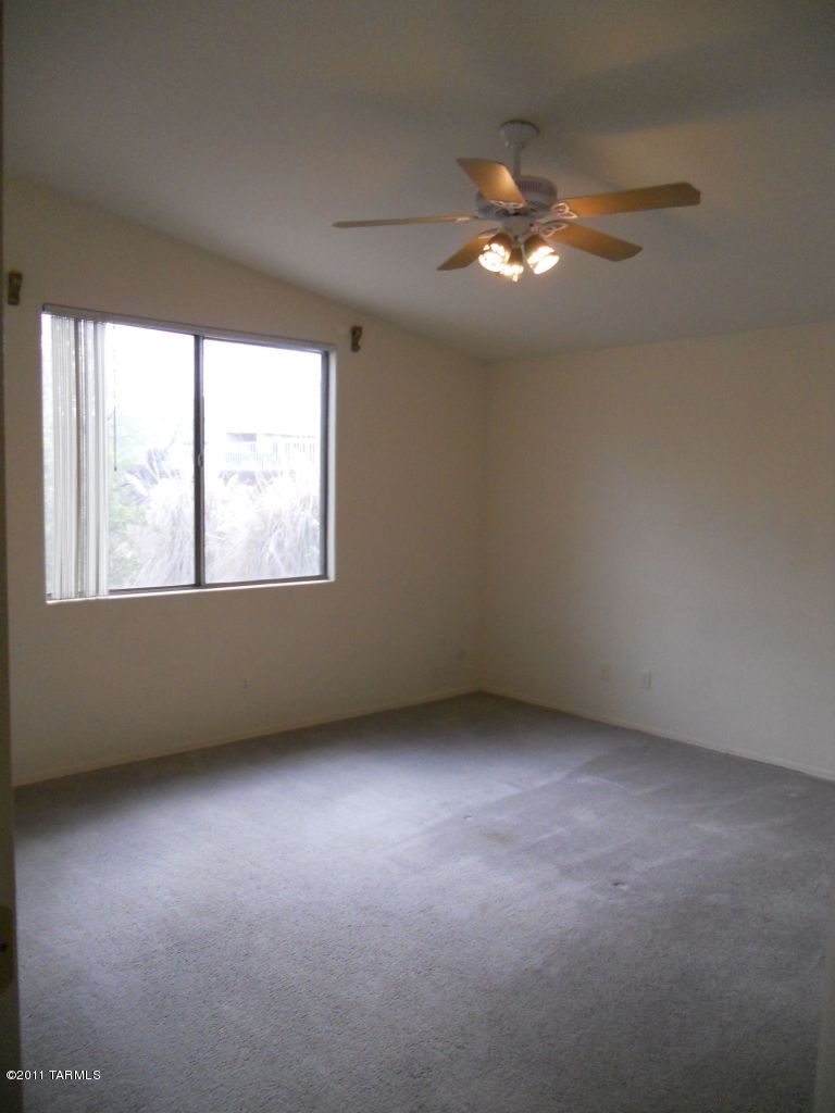 337 West Greys Road Tucson, AZ 85737 - Photo 5 of 15 Gallery Image 5