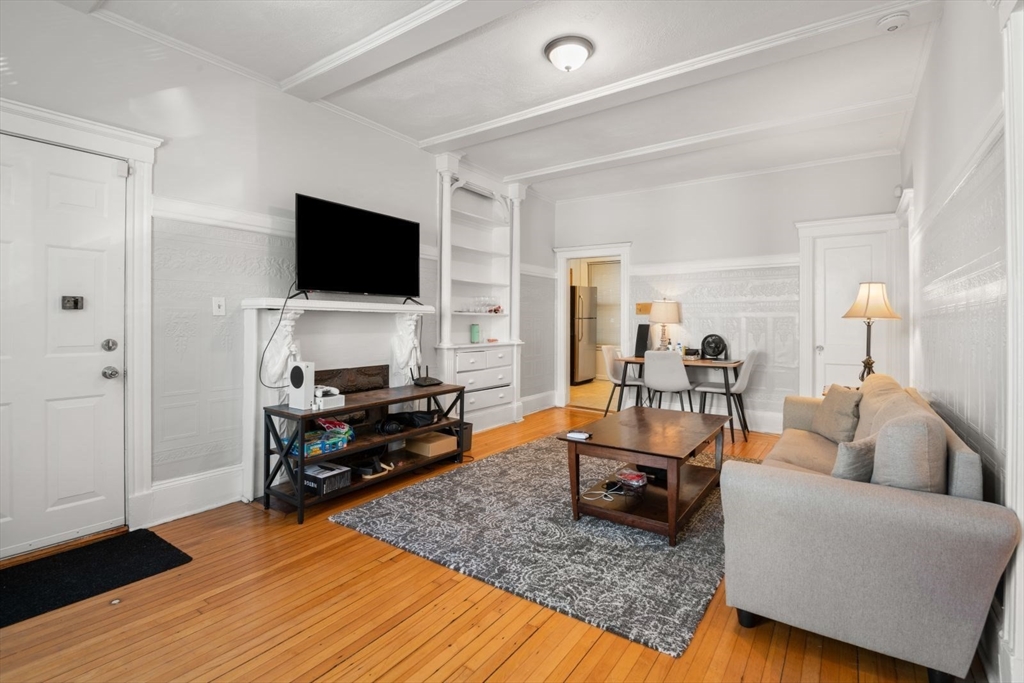 5 Bellvista Road, Unit 1 Boston, MA 02135 - Photo 3 of 21