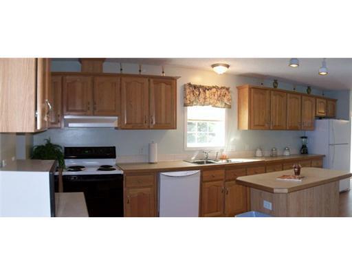 17 Rousseau Road Windham, ME 04062 - Photo 15 of 22 Kitchen.