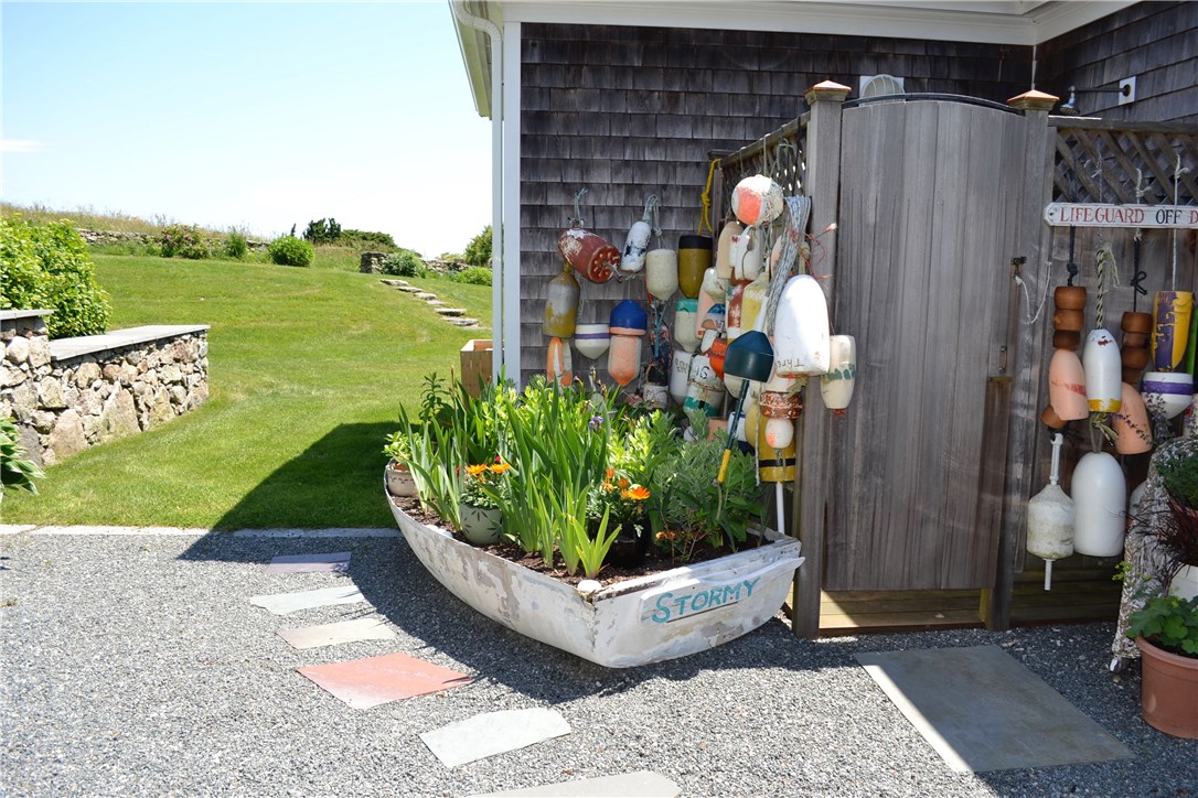 44 Beach Drive Little Compton, RI 02837 - Photo 7 of 40