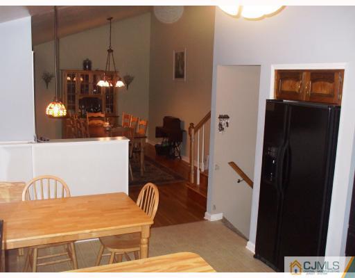 81 Westminster Road Colonia, NJ 07067 - Photo 3 of 9