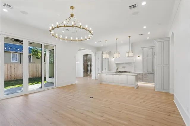 $2,249,000 | 245 Glenwood Drive, Metairie, LA 70005