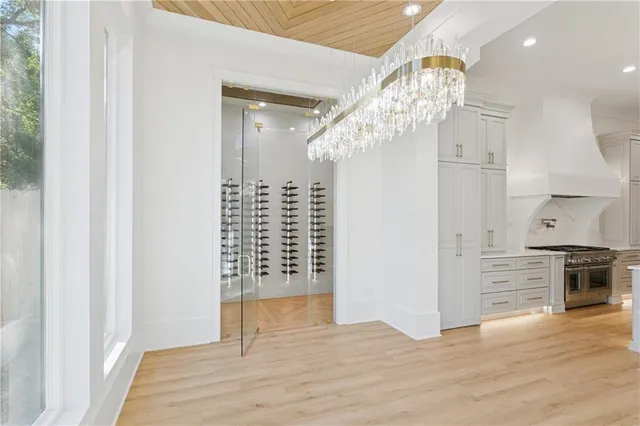 $2,249,000 | 245 Glenwood Drive, Metairie, LA 70005