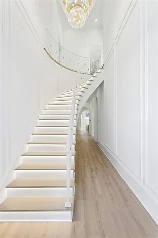 $2,249,000 | 245 Glenwood Drive, Metairie, LA 70005