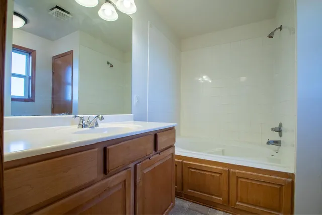 $325,000 | 17708 311th Court, Shafer, MN 55074