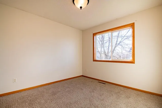 $325,000 | 17708 311th Court, Shafer, MN 55074