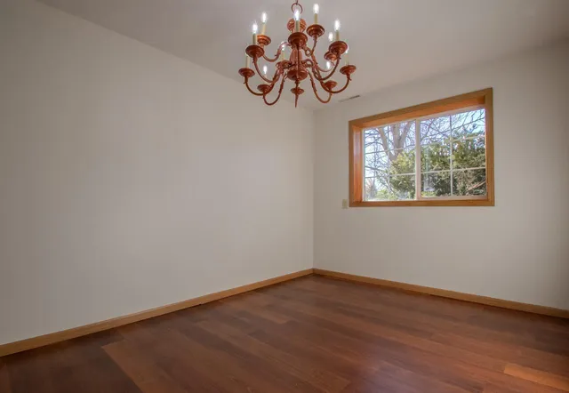 $325,000 | 17708 311th Court, Shafer, MN 55074