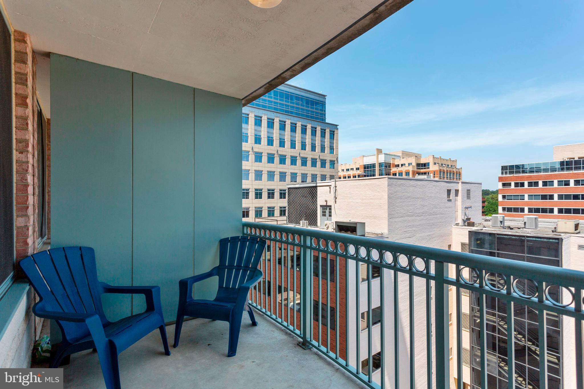 851 North Glebe Road, Unit 714 Arlington, VA 22203 - Photo 22 of 36 Balcony
