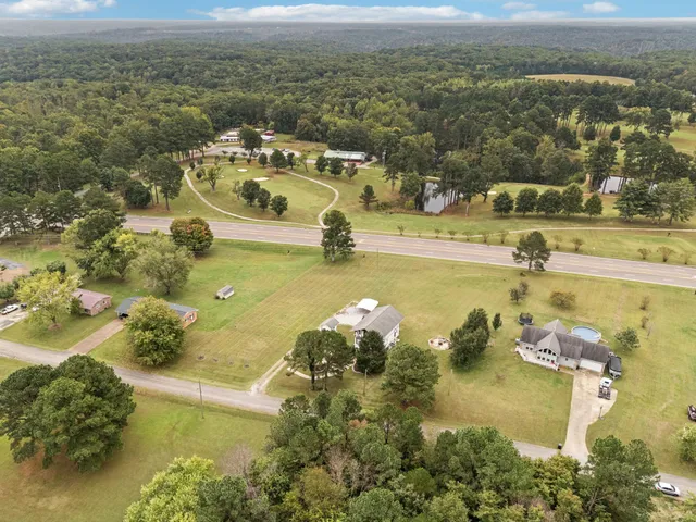 $399,999 | 106 Highland Street, Hohenwald, TN 38462