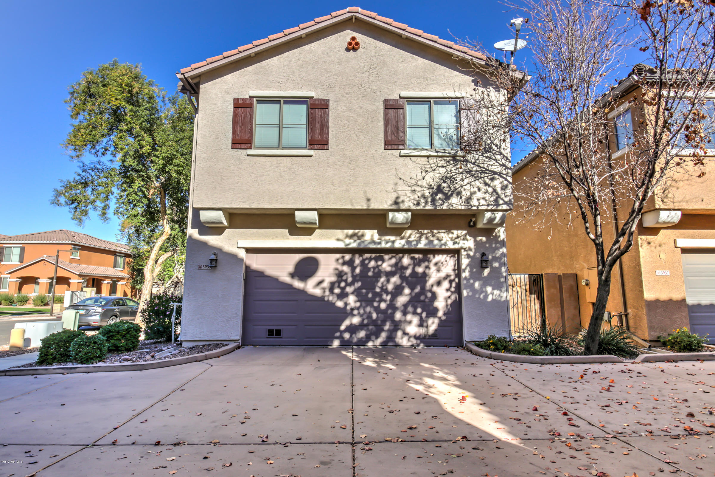 3935 South Rim Road Gilbert, AZ 85297 - Photo 6 of 50 3935 S Rim Rd-6