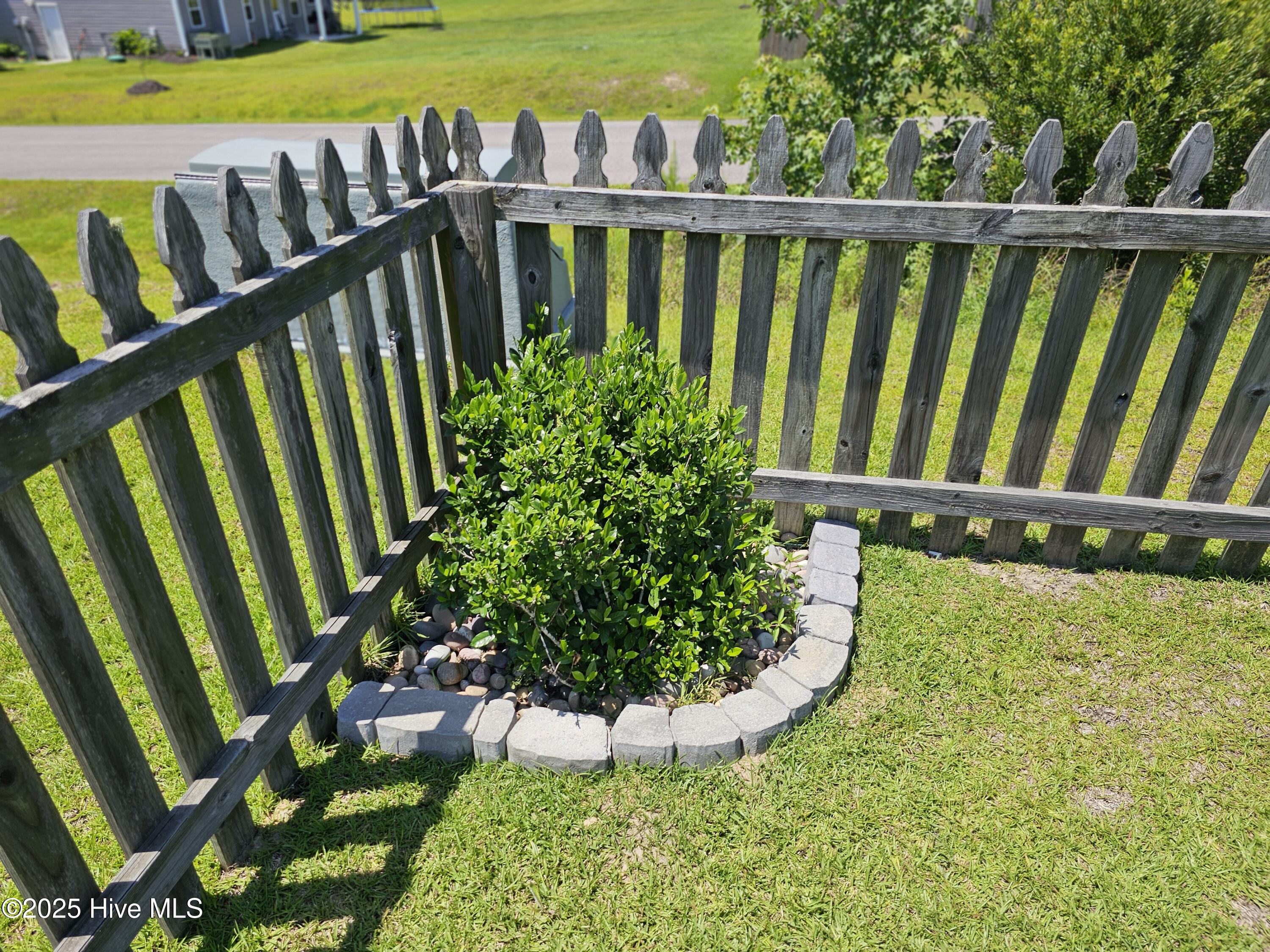 312 Springcreek Court Hubert, NC 28539 - Photo 34 of 43 20250619_142517