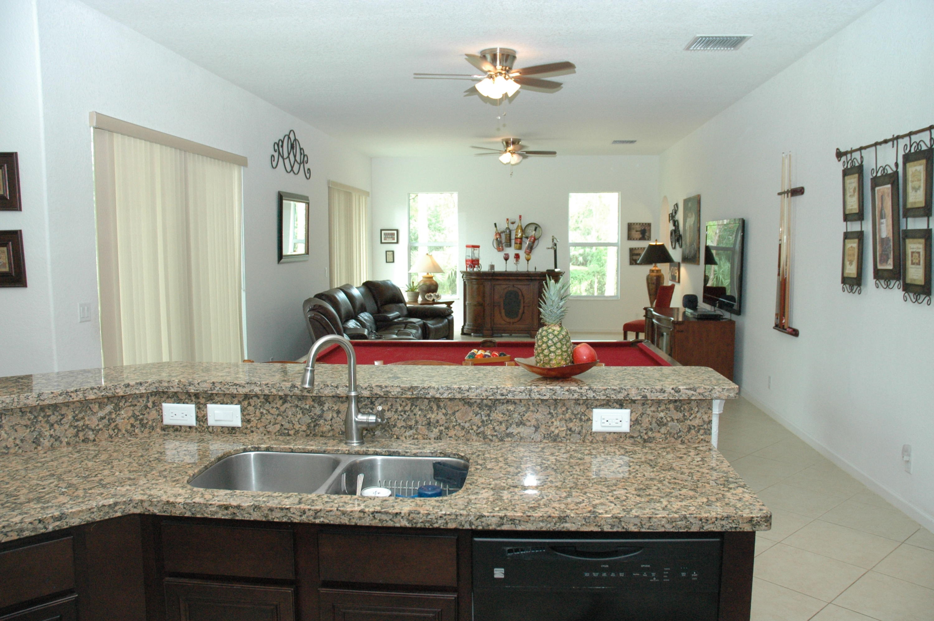 17275 72nd Road North Loxahatchee, FL 33470 - Photo 8 of 28 Kitchen & family room
