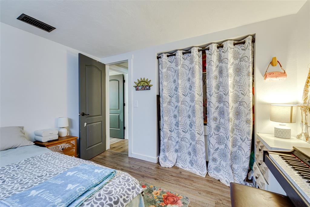 12615 Capitol Drive Hudson, FL 34667 - Photo 11 of 34