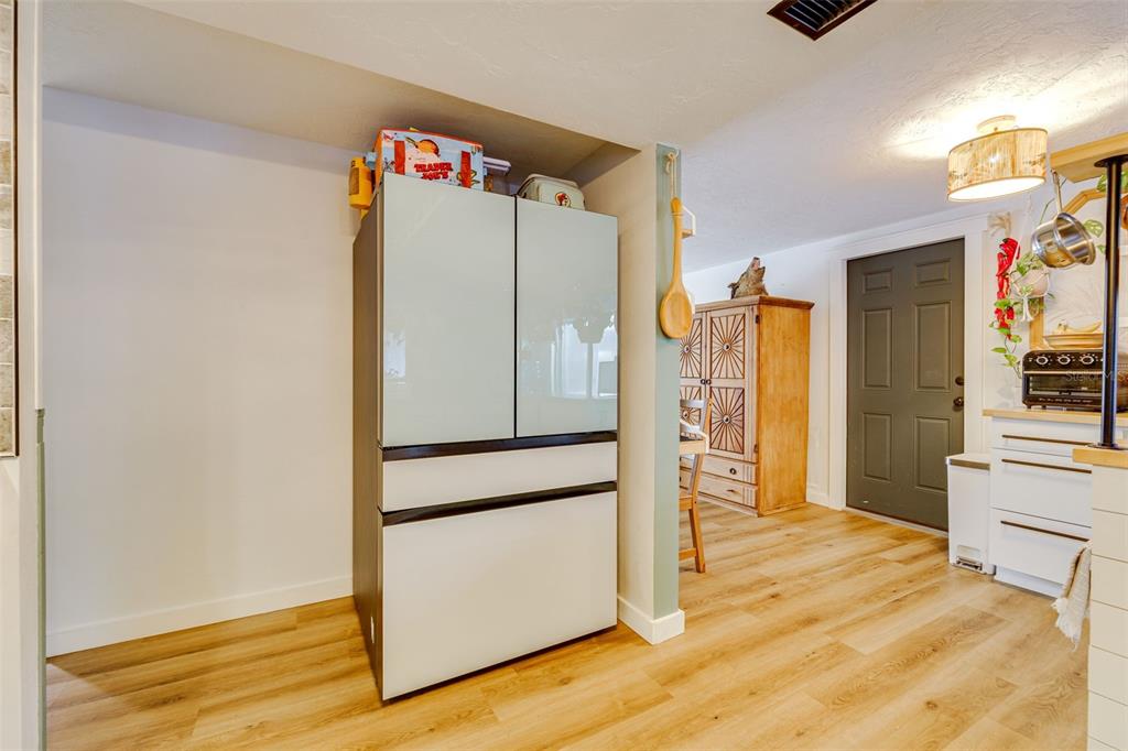 12615 Capitol Drive Hudson, FL 34667 - Photo 13 of 34