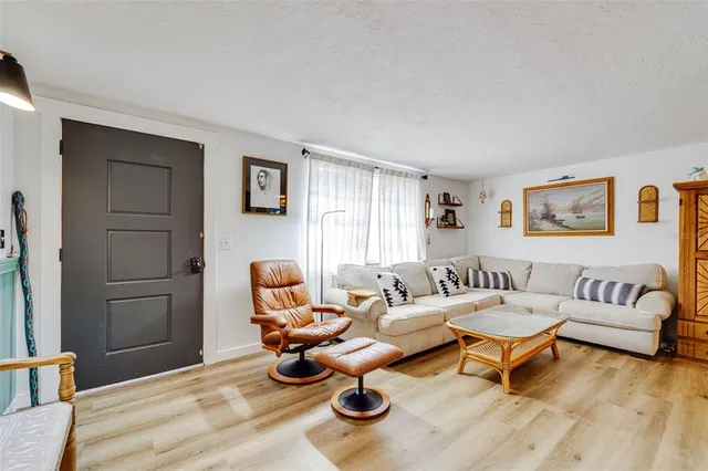 $195,000 | 12615 Capitol Drive, Hudson, FL 34667