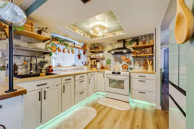 $195,000 | 12615 Capitol Drive, Hudson, FL 34667