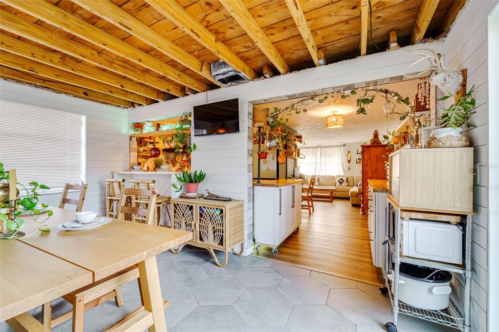 12615 Capitol Drive Hudson, FL 34667 - Photo 8 of 34