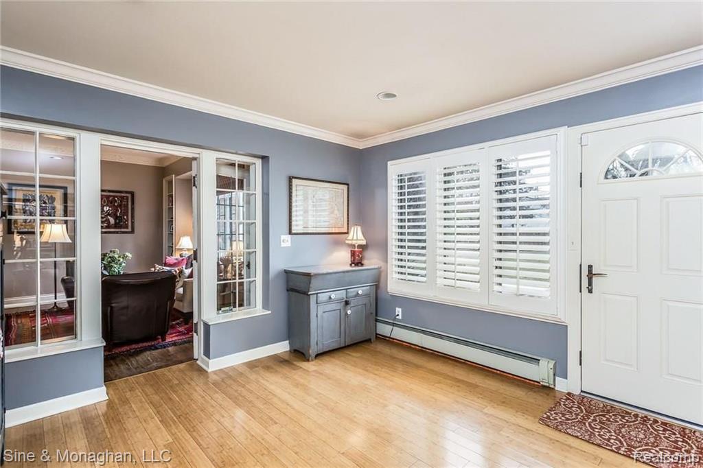53 Cloverly Road Grosse Pointe Farms, MI 48236 - Photo 23 of 61