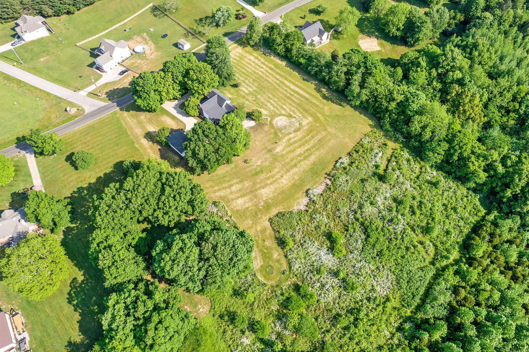 2440 Lock B Road North Clarksville, TN 37043 - Photo 36 of 44 Gallery Image 36