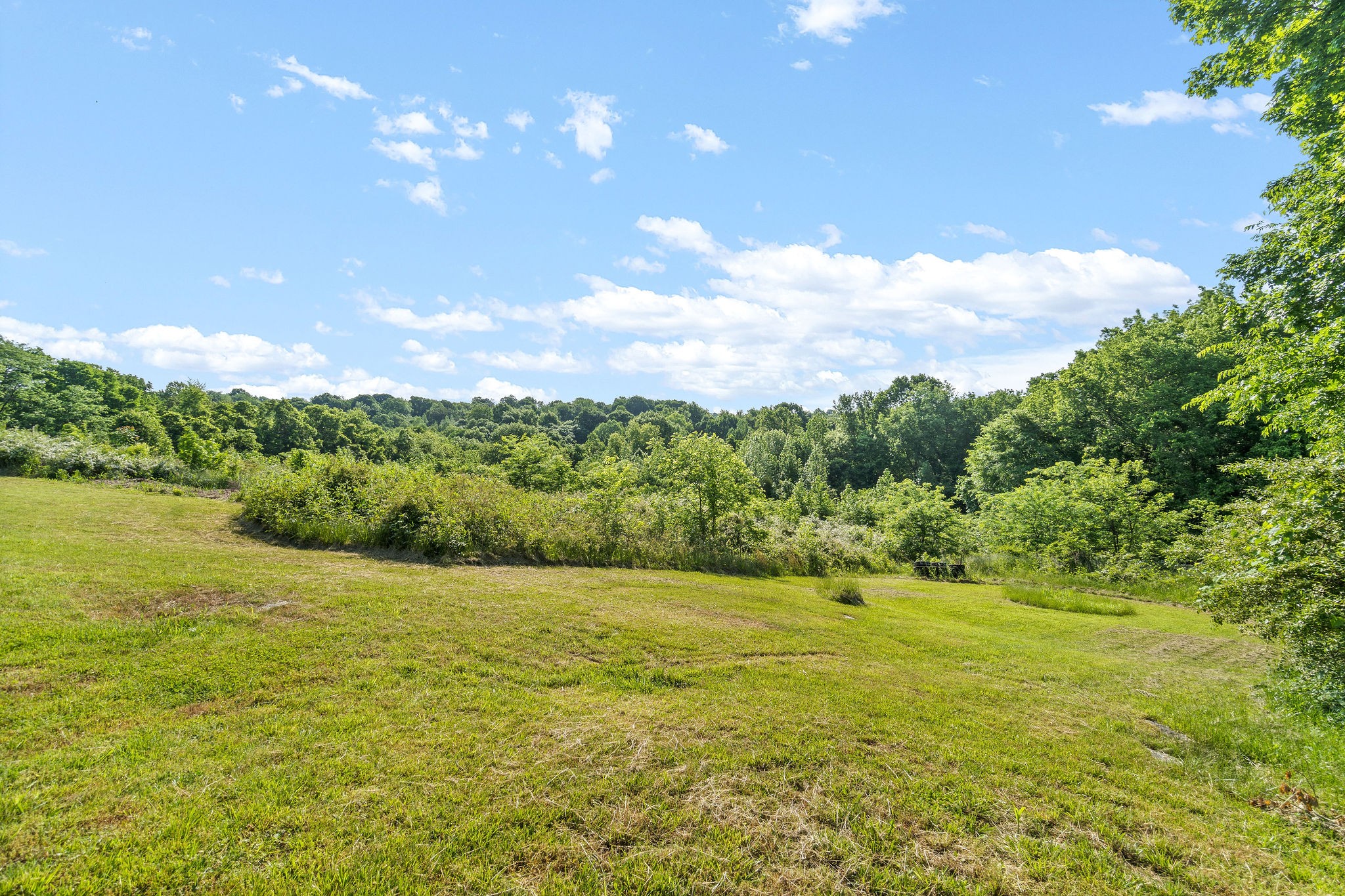2440 Lock B Road North Clarksville, TN 37043 - Photo 40 of 44 Gallery Image 40