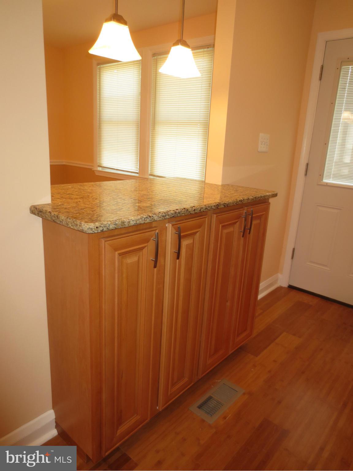 1524 Medford Road Baltimore, MD 21218 - Photo 6 of 28 Granite Breakfast Bar