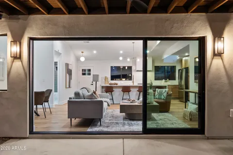 $1,295,000 | 3860 East Clarendon Avenue, Phoenix, AZ 85018