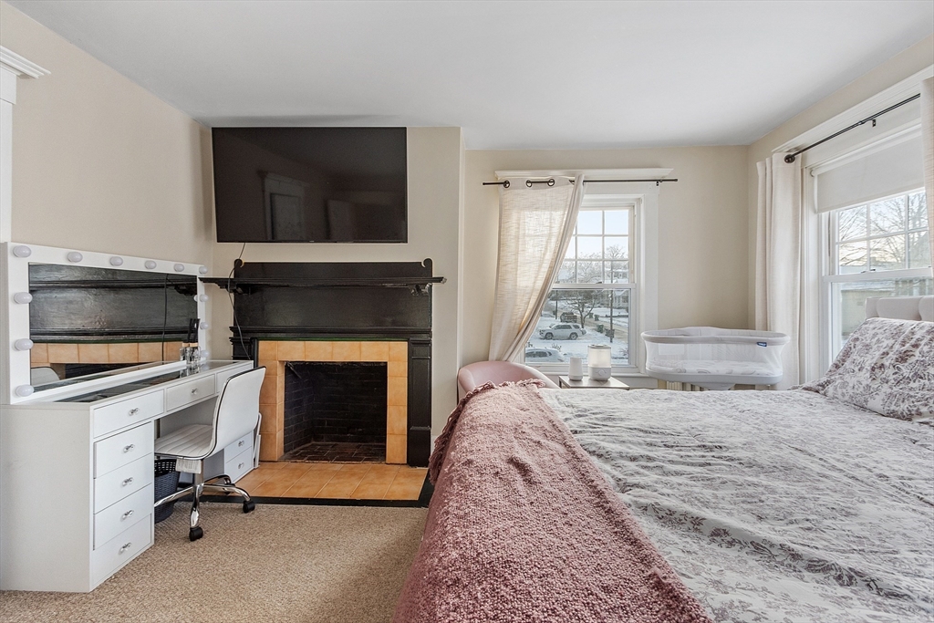 155 Cedar Street Clinton, MA 01510 - Photo 23 of 42 Gallery Image 23