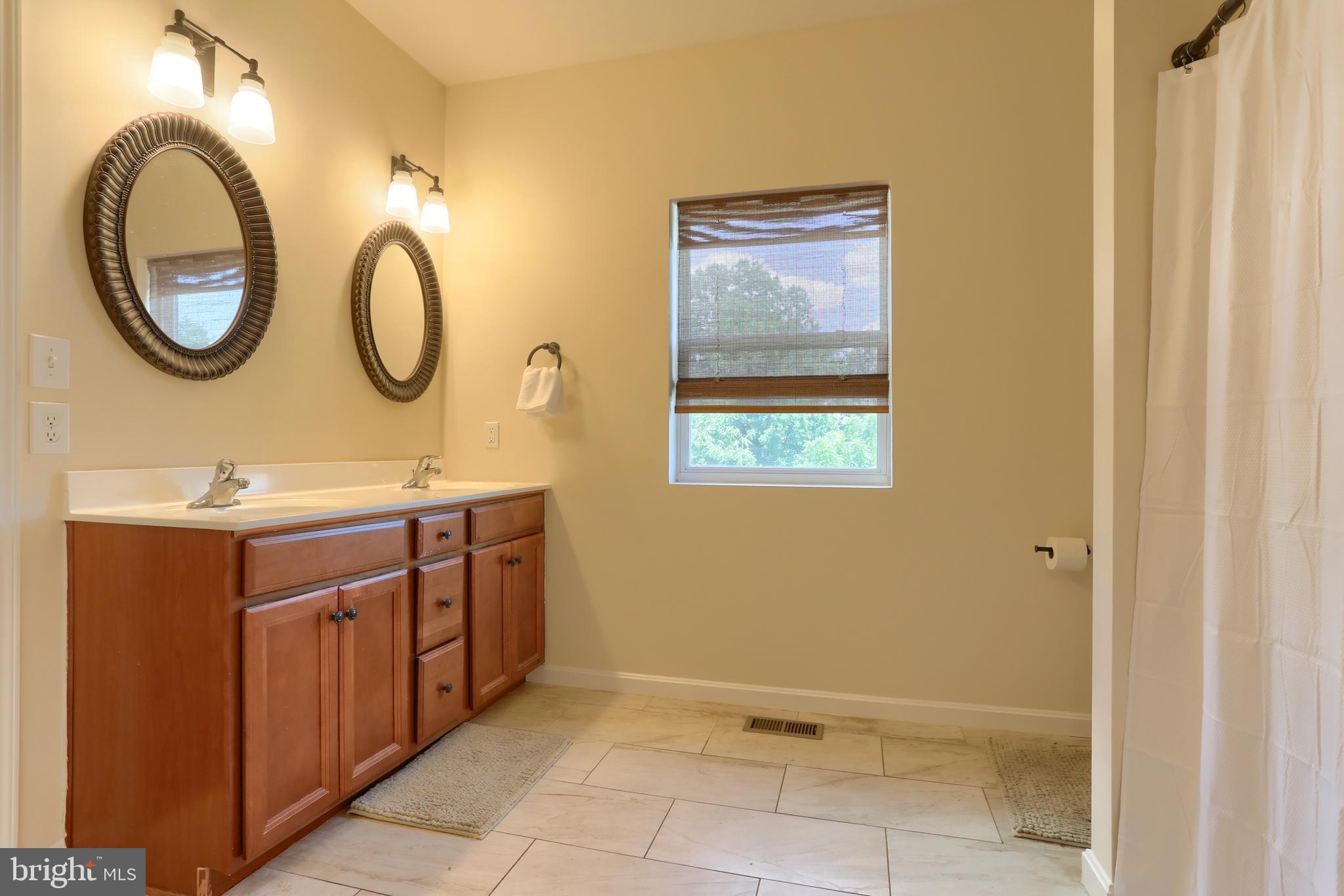 2805 Ionoff Road Harrisburg, PA 17110 - Photo 36 of 44