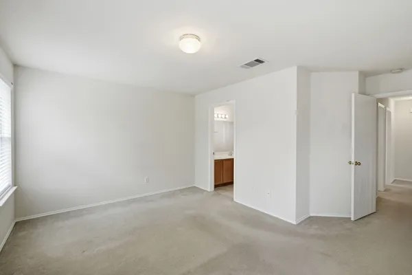 $1,800 | 3807 Haleys Way, Round Rock, TX 78665