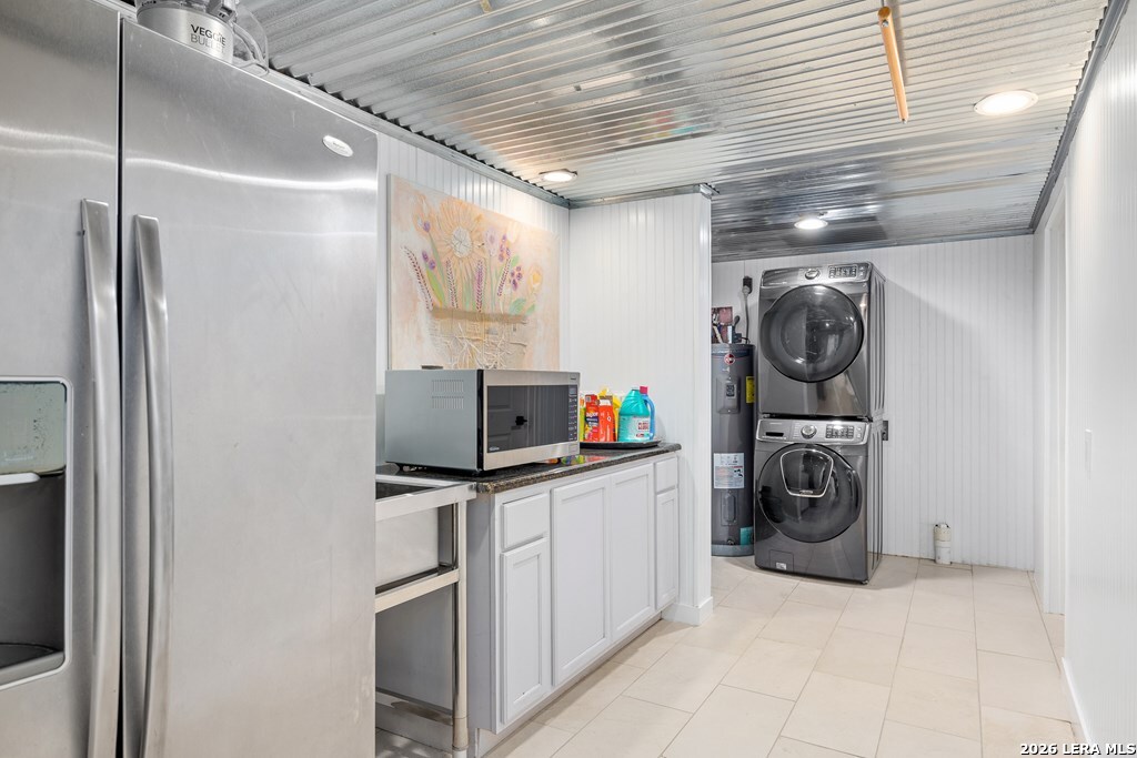 121 Simpson Road Comfort, TX 78013 - Photo 29 of 44 a utility room with dryer and washer