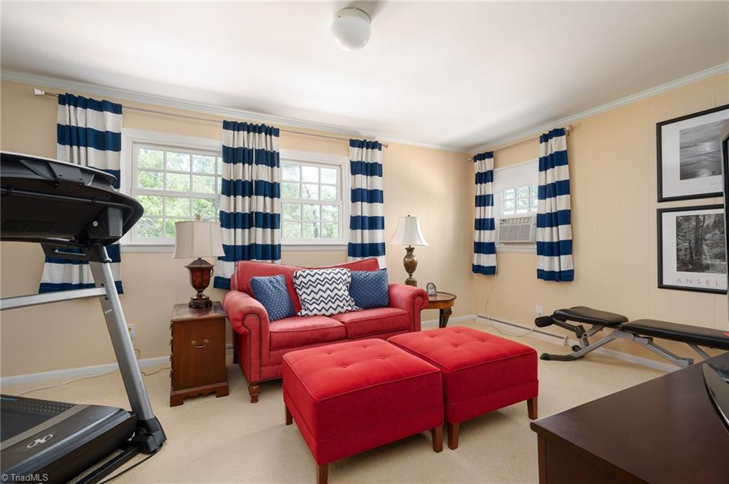 600 Rockford Road Greensboro, NC 27408 - Photo 22 of 35 Upper level bonus room
