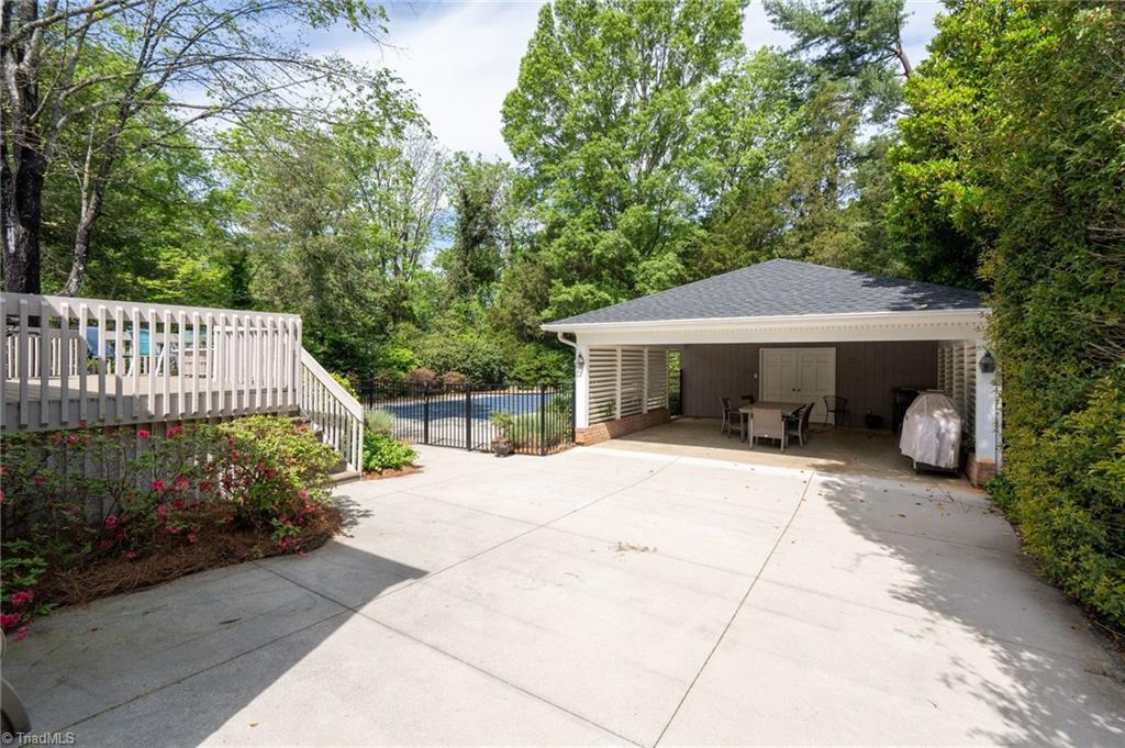 600 Rockford Road Greensboro, NC 27408 - Photo 32 of 35