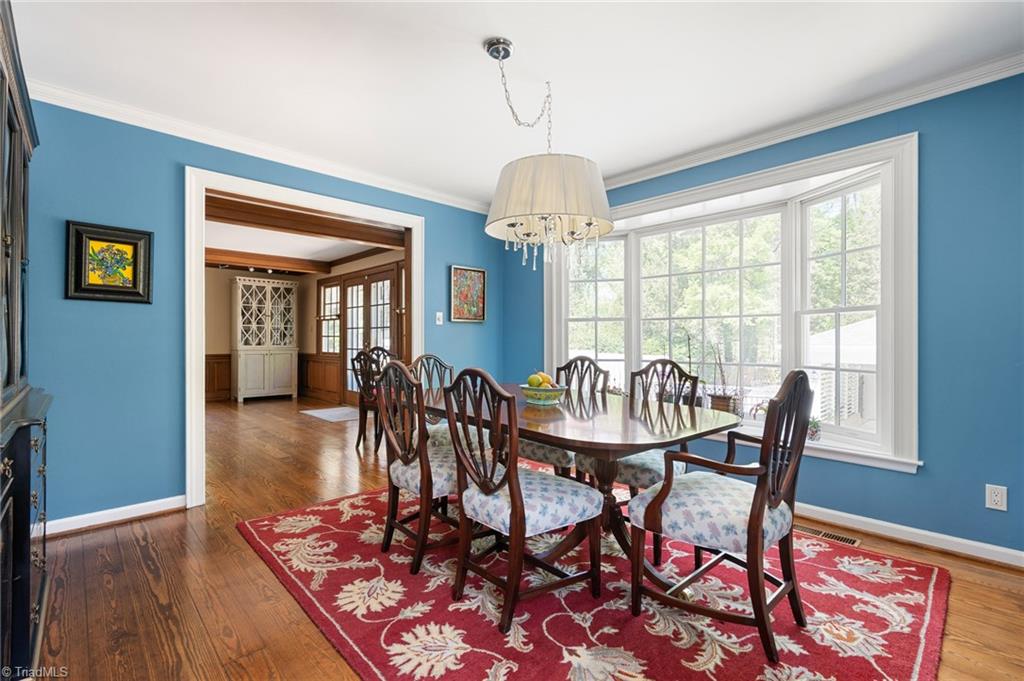 600 Rockford Road Greensboro, NC 27408 - Photo 5 of 35 Ample formal DR