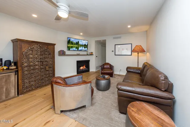 $744,000 | 3740 Summershore Lane, Westlake Village, CA 91361