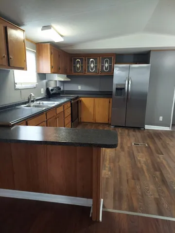 $1,600 | 2221 Rifle Range Road, Mount Pleasant, SC 29466