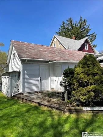$94,900 | 22 Linwood Avenue, Jamestown, NY 14701