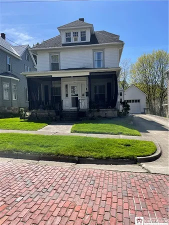 $94,900 | 22 Linwood Avenue, Jamestown, NY 14701