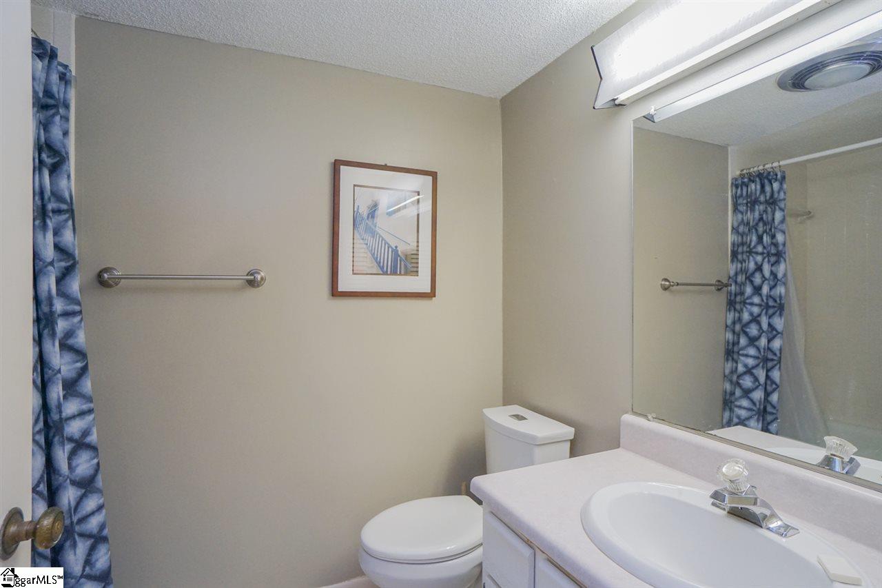 4 Harbor Gate Anderson, SC 29625 - Photo 27 of 34 Gallery Image 27