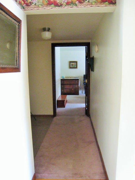 21 Blackstrap Road Cumberland, ME 04021 - Photo 22 of 34 First floor hallway