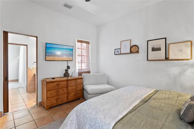 a view of a livingroom with furniture
