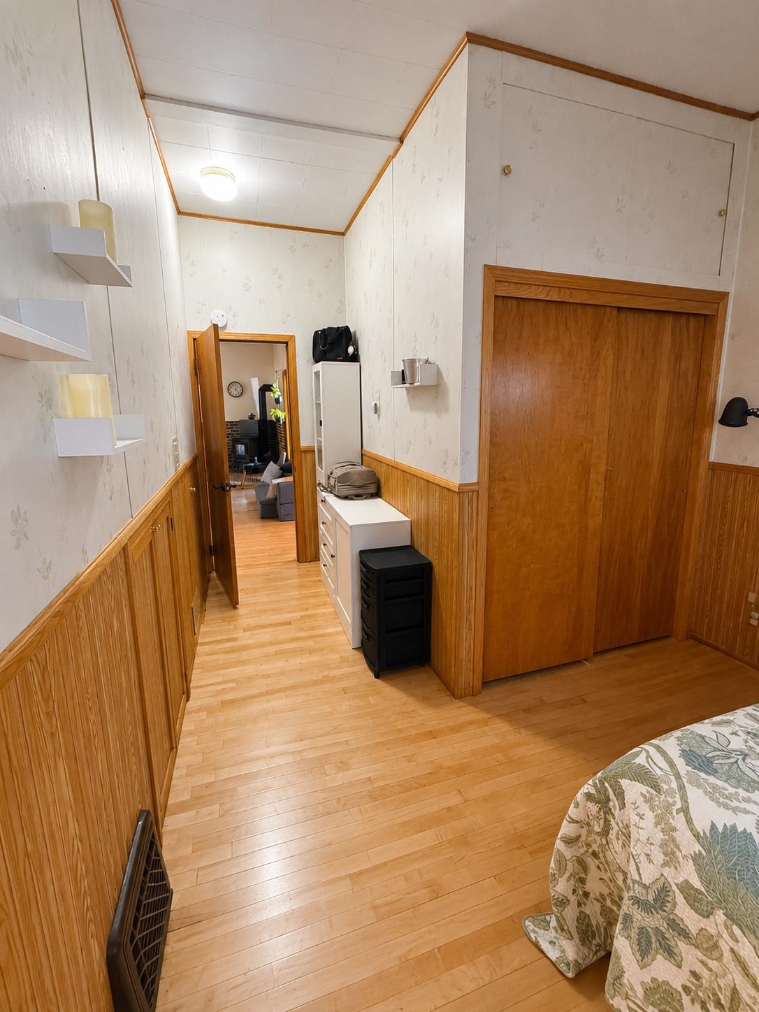 722 Wright Street Oshkosh, WI 54901 - Photo 14 of 27